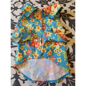 NWOT Simply Dog Hawaiin Shirt sz S